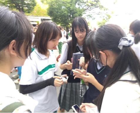 北京101中学との原宿－渋谷界隈を案内